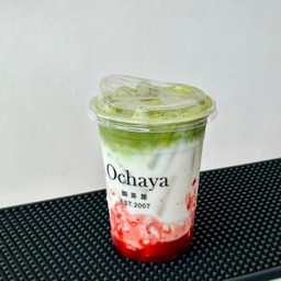 มัทฉะสตรอเบอรี่มิลค์