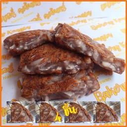 ชุดใหญ่ ขนมบ้าบิ่นมะพร้าวน้ำหอมเนื้ออ่อน ๆ น้ำหนัก 130 กรัม 4 ชิ้น