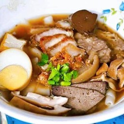 ก๋วยจั๊บน้ำข้นรสเด็ด สาขาสะพานสอง
