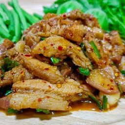 น้ำตกหมู