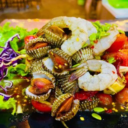 ตำหอยแครง+กุ้งสด