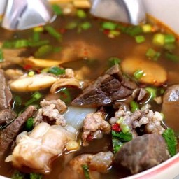 ต้มแซ่บ เครื่องในวัว