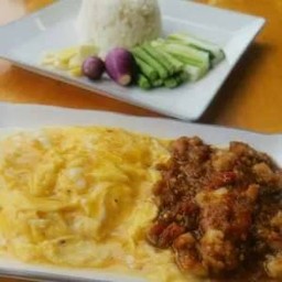 ไข่ข้นน้ำพริกลงเรือกุ้งสดพร้อมข้าวสวย