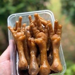 ตีนไก่ตุ๋น