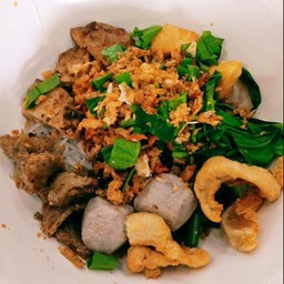 บะหมี่ต้มยำสุโขทัยน้ำ Soup or Dried tomyum.