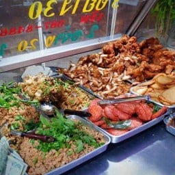 ขันเงิน หมูฝอย หน้ากรีนปาร์ค