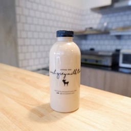 Earl Grey Milk Tea เอิร์ลเกรย์มิลค์ที (ขวด)