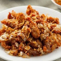 หมูทอด กระเทียม