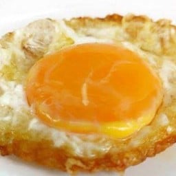 ร้านข้าวพูนพูน