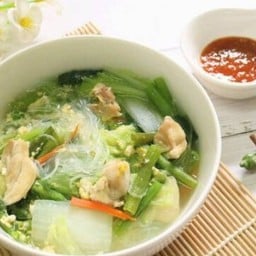 Sukiyaki soup สุกี้น้ำ