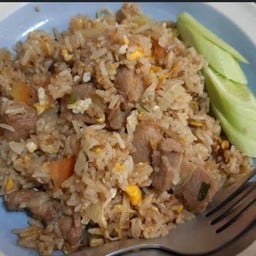 ข้าวผัดหมู