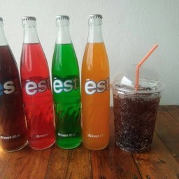 เอส แก้ว โอ่ง