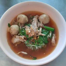 สมหมายก๋วยเตี๋ยวเนื้อเปื่อย