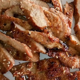 พวงนมย่าง