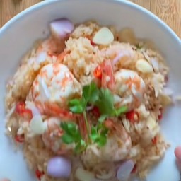 ข้าวขยำกุ้ง