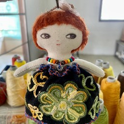 ตุ๊กตาผ้า ห้อยกระเป๋า ห้อยหน้ารถ