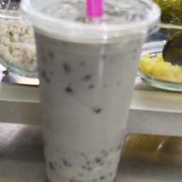 เต้าหู้งาดำทรงเครื่องเย็น