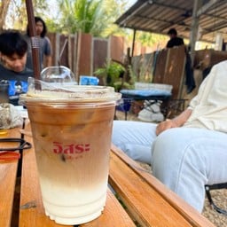 อิสระ gallery & cafe