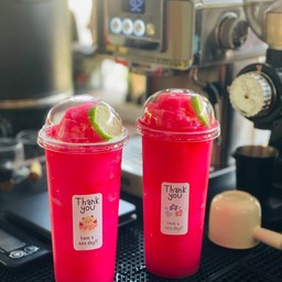 แดงมะนาว โซดา