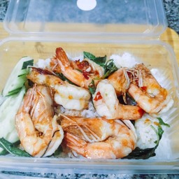 กระเพรากุ้งเต็มคำ