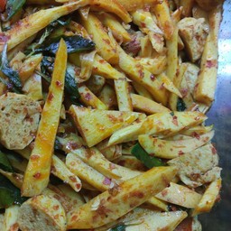 ผัดเผ็ดหน่อไม้