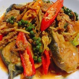 ครัวอ้ำ ซาบะริมทางรถไฟ