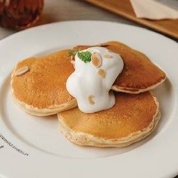 Buttermilk Pancake คลาสสิคบัตเตอร์มิลค์แพนเค้ก