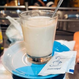 นมหมีร้อน