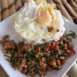 ข้าวกะเพราหมูสับ