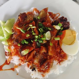 ข้าวหมูกรอบ