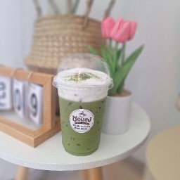 ชอบชง คาเฟ่ อาหาร & เครื่องดื่ม หมู่บ้าน NP Home 8 (ธารเกษม) 98/8 หมู่ 10