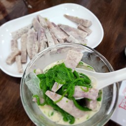 ลอดช่องวัดเจษเผือกหอม
