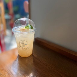 ลิ้นจี่โซดา