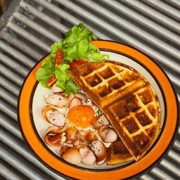 วาฟเฟิล ไส้กรอกไก่