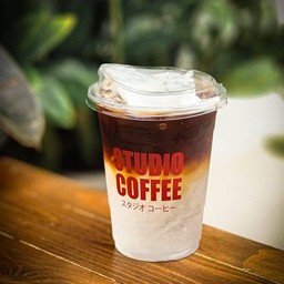 Black Coffee Coconut ( แบล็คคอฟฟี่น้ำมะพร้าวสด)