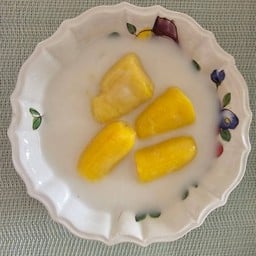 Iris Kitchen