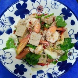 ยำแซ่บเด้อ เหม่งจ๋าย