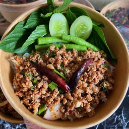 ข้าวลาบหมู