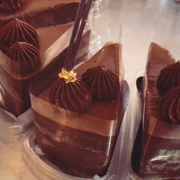 chocolate fudge cake