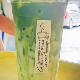 มัทฉะโอ๊ตลาเต้