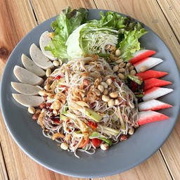 ส้มตำซั่วขนมจีน