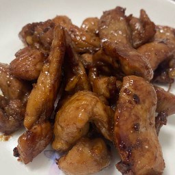 หมูทอดเจ๊ชม