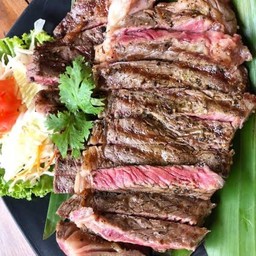 อยากกินเนื้อ🍖