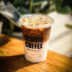 ฮาเซลนัท ลาเต้ (Hazelnut Latte)