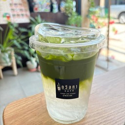 Matcha Hayoung coco flower