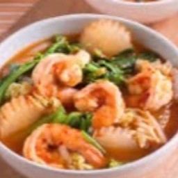 เเกงส้มผักรวมกุ้ง