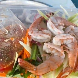 ยำมะม่วงกุ้งสุก