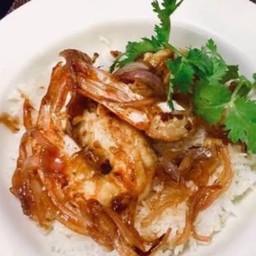ข้าวราดราดซอสมะขาม