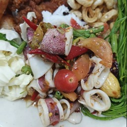 ตำปลาหมึก