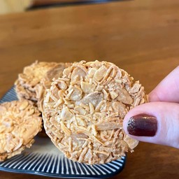 ตูเล่อัลมอนด์&มะพร้าว